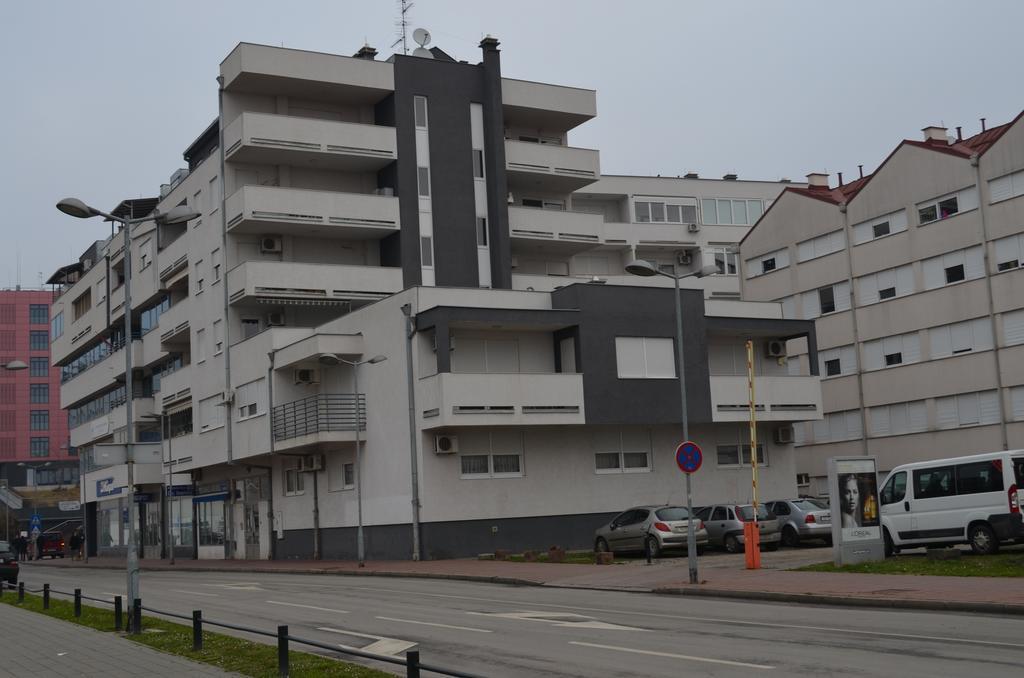 Apartment Viktor,Parking Osijek Cameră foto